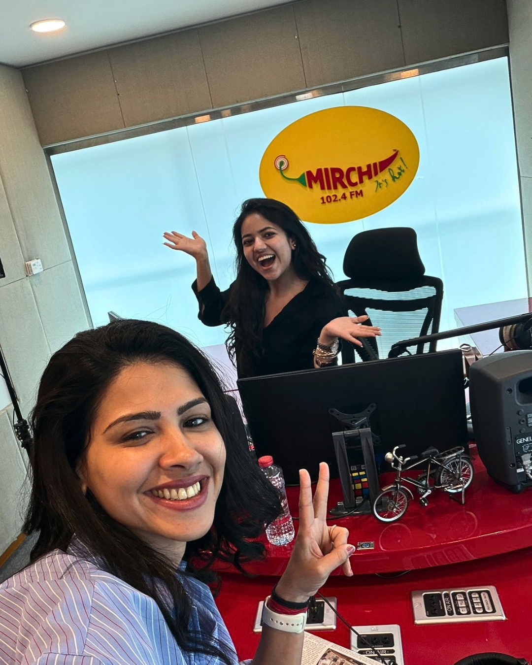 Pranalli Dhamankar at Radio Mirchi 102.4 FM studio